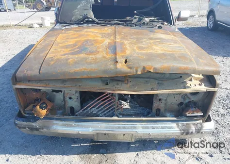 1986 GMC C1500 z USA, uszkodzony, nr VIN 1GTDC14H2GF730238